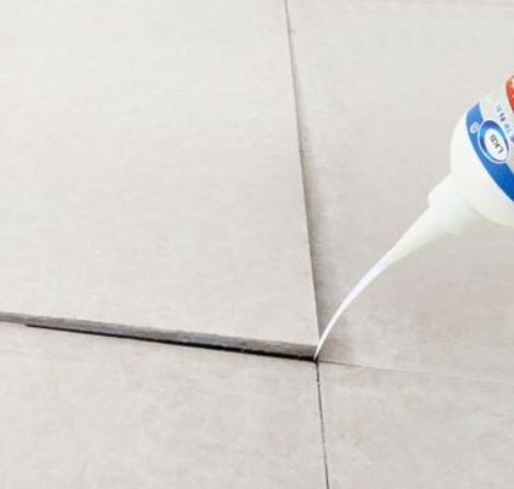 蜀山瓷砖空鼓维修公司分享卫生间瓷砖脱落的原因可能有以下几点